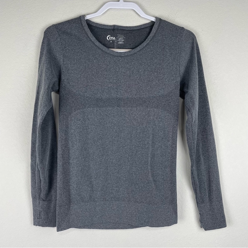 ZYIA Active Gray Seamless Long Sleeve Active Athleisure Top - Picture 1 of 5